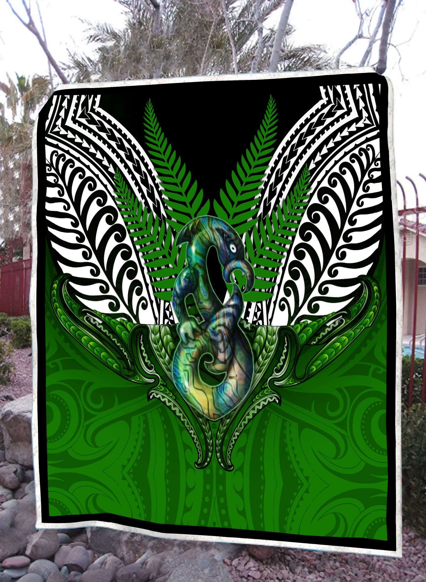 Premium Manaia n Silver Fern Blanket