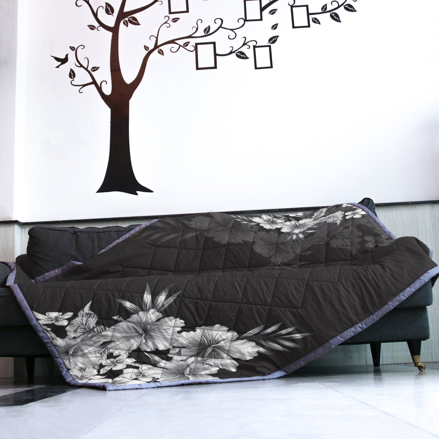 Black&White Hibiscus Quilt Blanket - AH - J4-QUILT BLANKETS-PodEz-Twin-White-100% Cotton-Vibe Cosy™