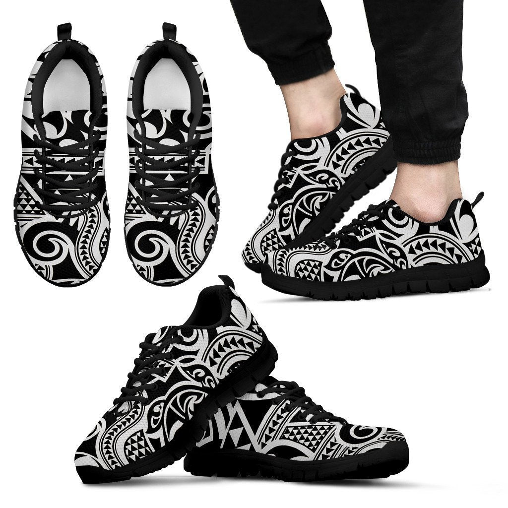 Poly Tribal Sneakers 33 - AH - J9-SNEAKERS-Alohawaii-Men's Sneakers-US5 (EU38)-Black-Vibe Cosy™