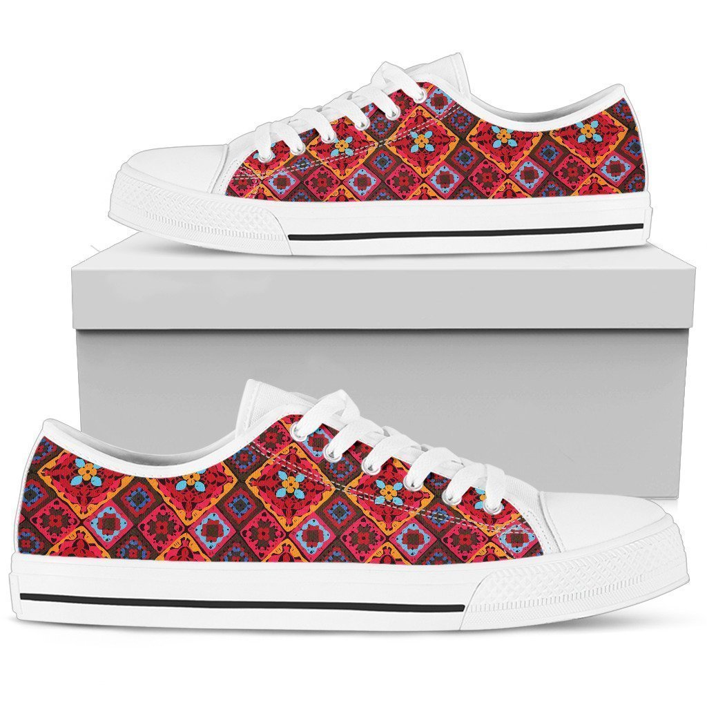 Crotcheting Women's Low Top Shoe-6teenth World™-Women's Low Top Shoe-US5.5 (EU36)-Vibe Cosy™