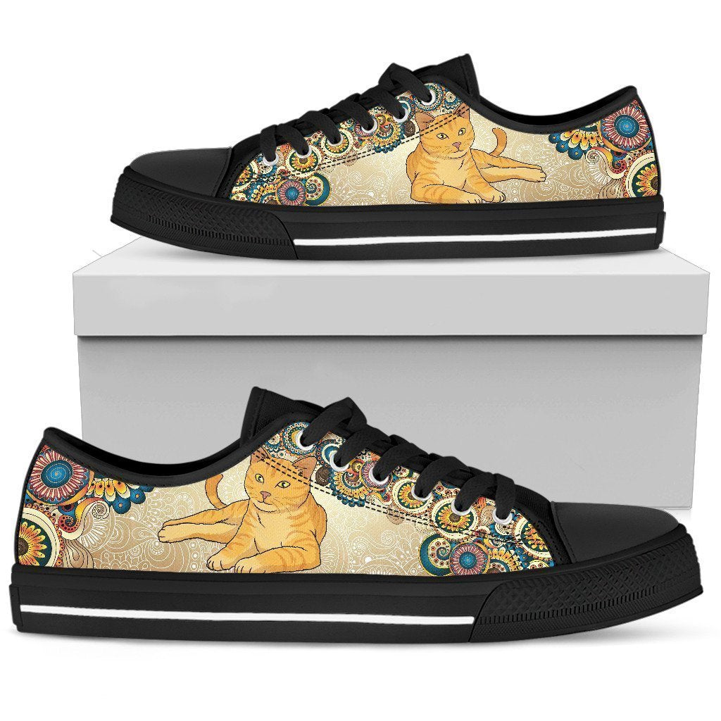 Cat Women's Low Top Shoe-6teenth World™-Women's Low Top Shoe-US5.5 (EU36)-Vibe Cosy™