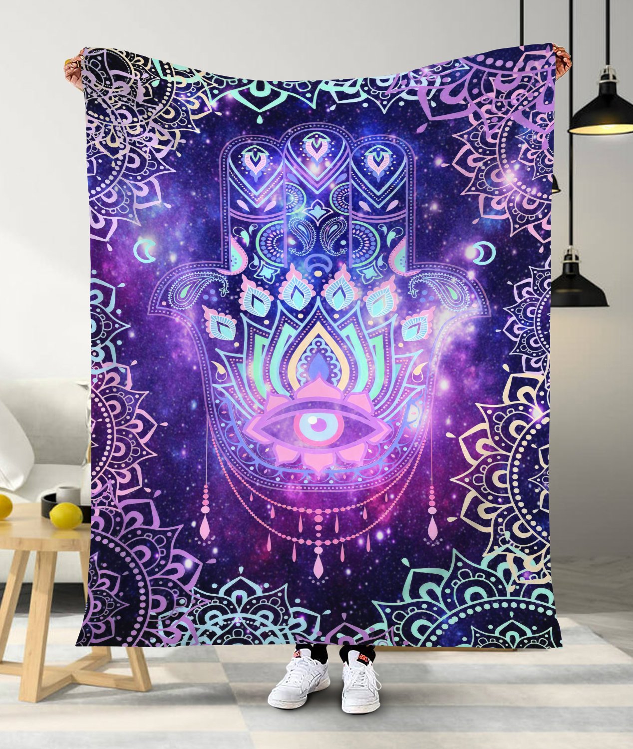 Hamsa Soft and Warm Blanket