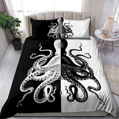 Premium Bedding Set Black And White Kraken Octopus King of The Seven Seas ML