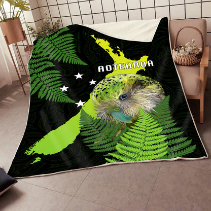 Premium Aotearoa Kakapo Bird Blanket