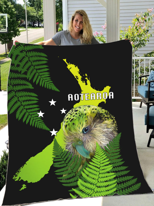 Premium Aotearoa Kakapo Bird Blanket