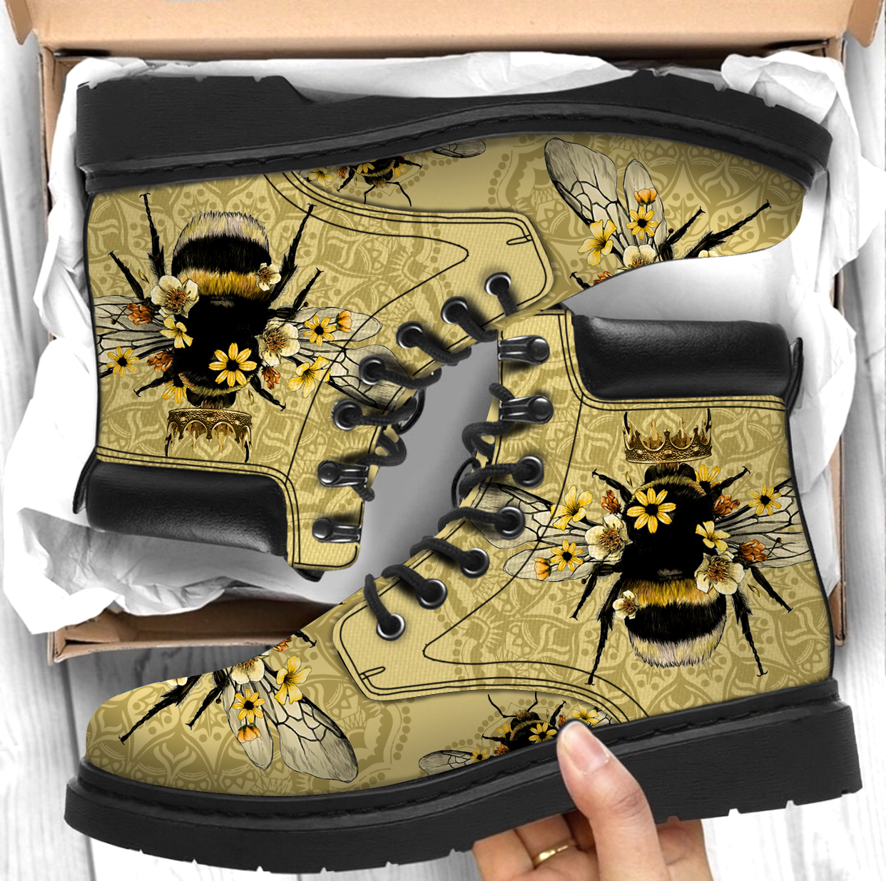 Queen Bee All Seasons Boots TNA11172007