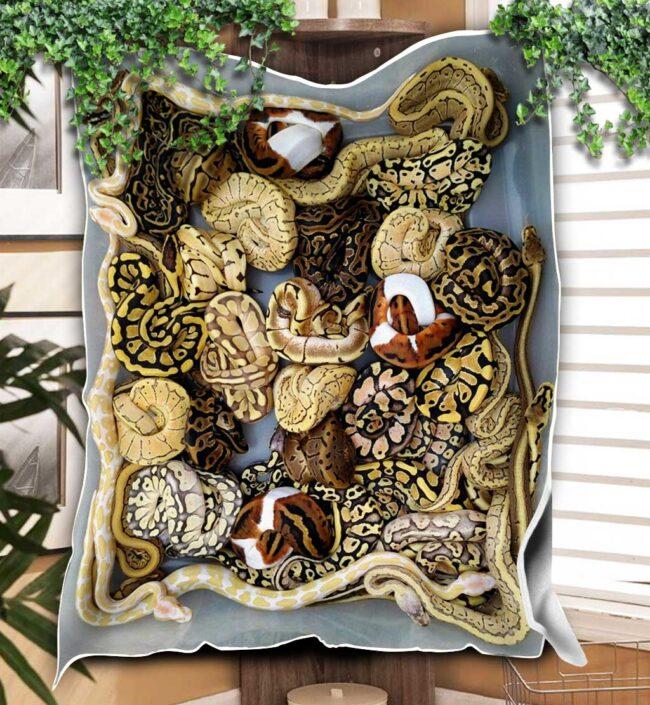 Love Python Like Quilt Blanket  XT 19022101.CXT
