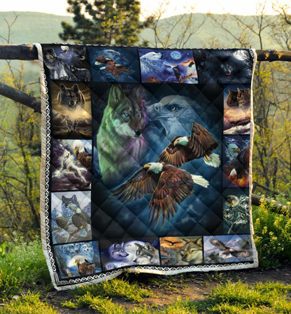 Premium Mythical Land Wolf and Eagle Quilt