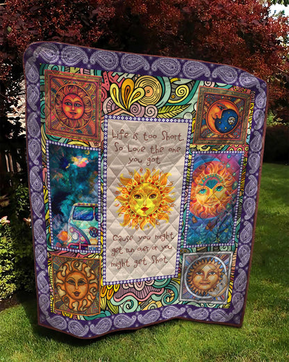 Premium All Over Printed Hippie Sun And Moon Quilt MEI