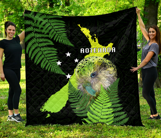Premium Aotearoa Kakapo Bird Quilt