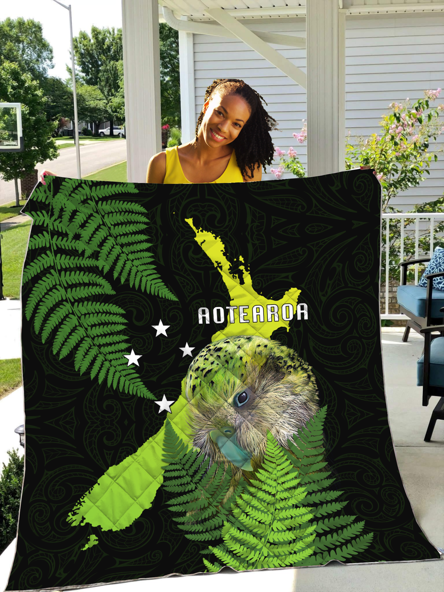 Premium Aotearoa Kakapo Bird Quilt