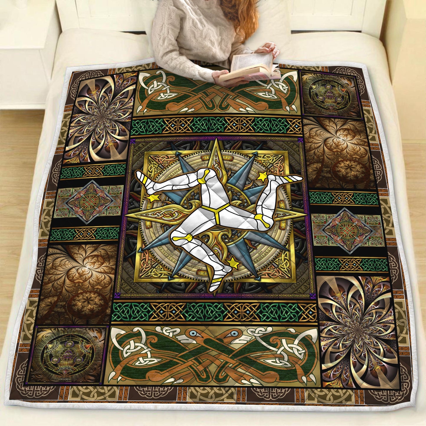 Celtic Compass 3D All Over Printed Quilt