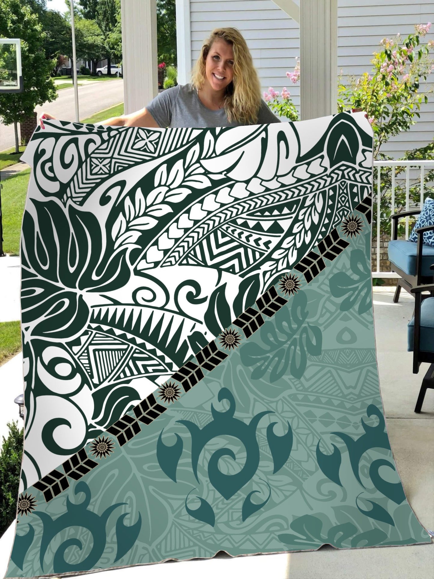Premium Leaves And Turtles Blanket