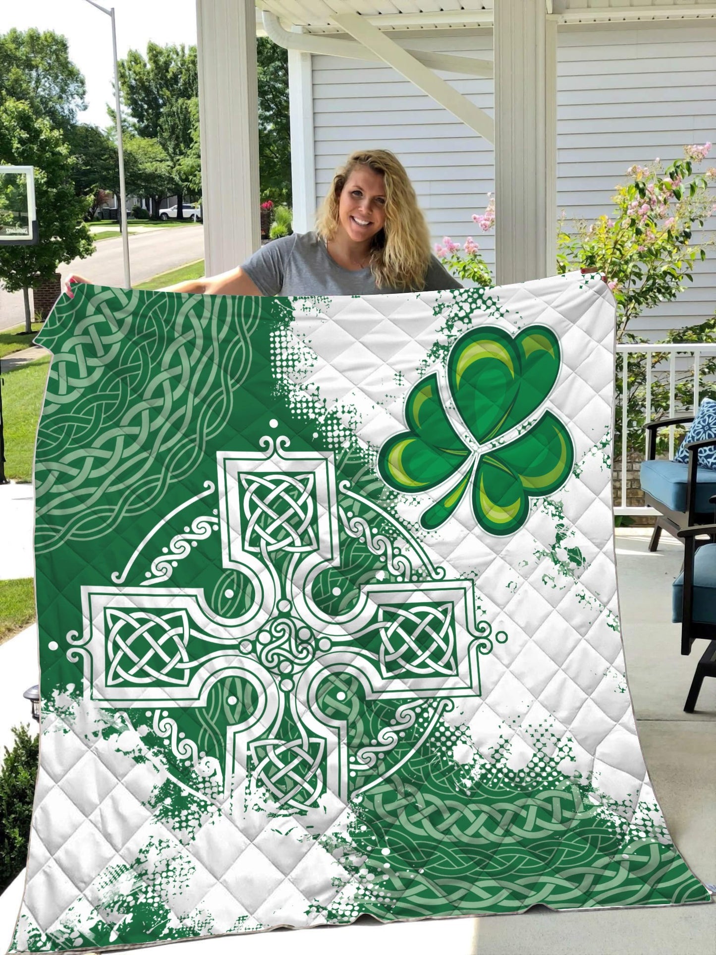 Celtic Cross 3D All Over Printed Quilt