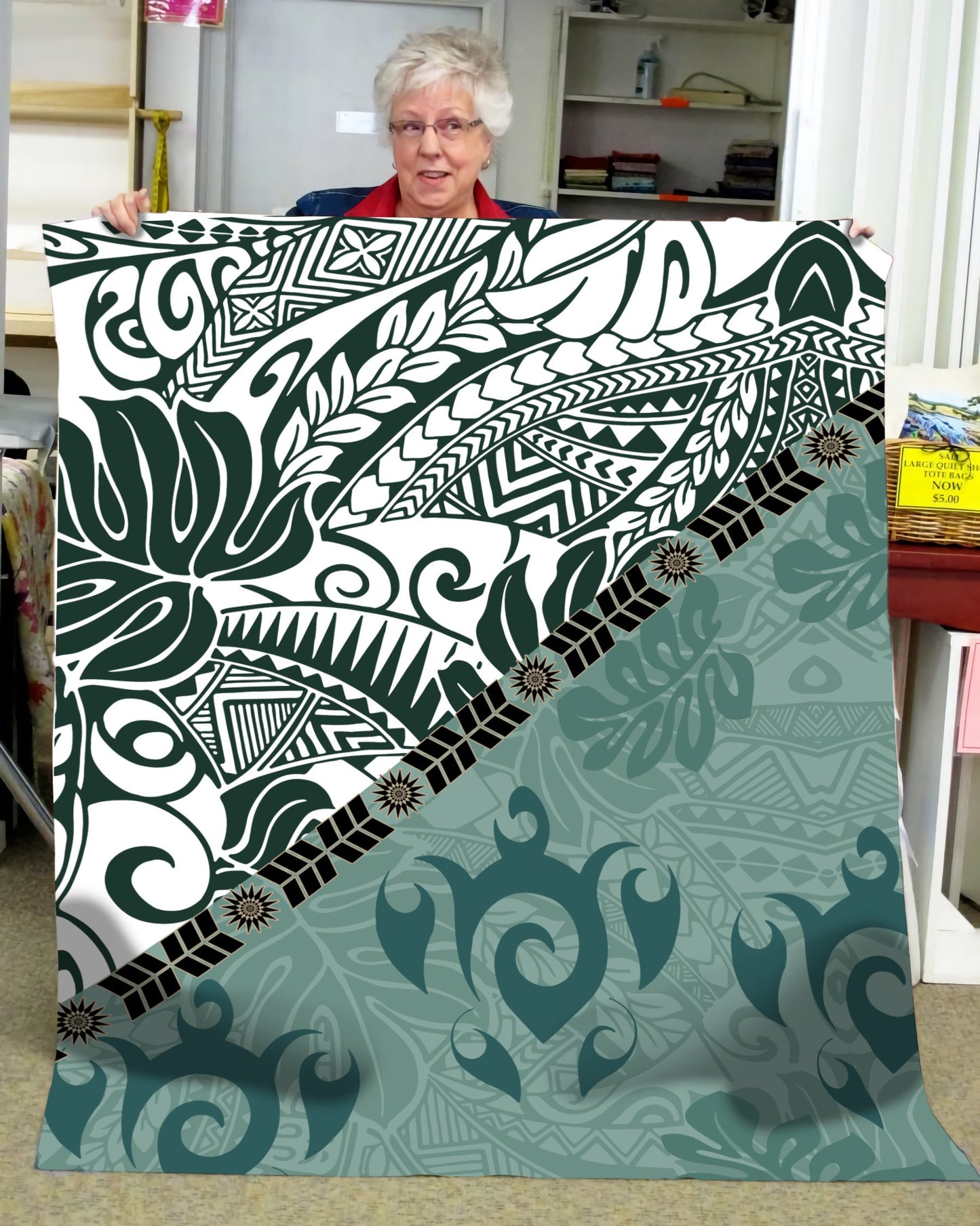 Premium Leaves And Turtles Blanket