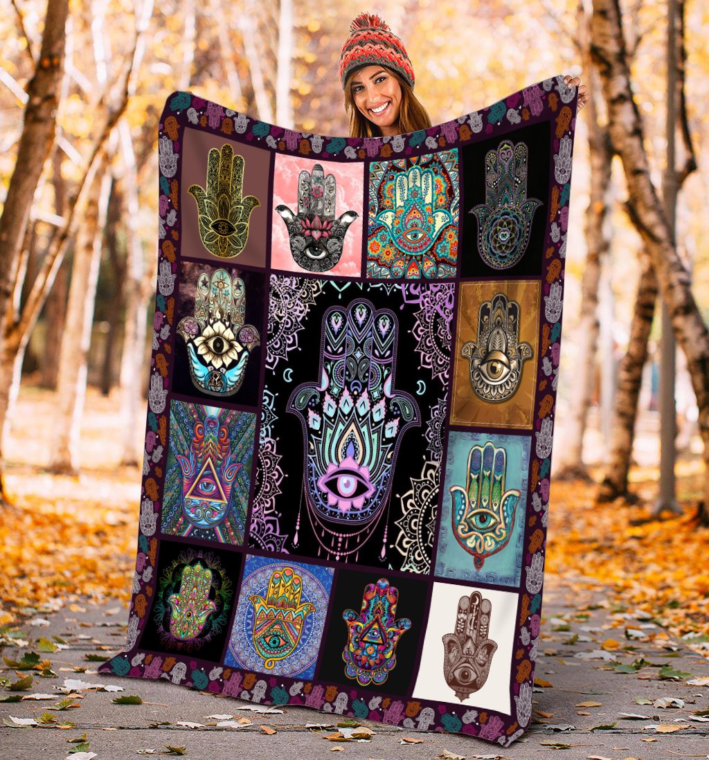 Hamsa Soft and Warm Blanket