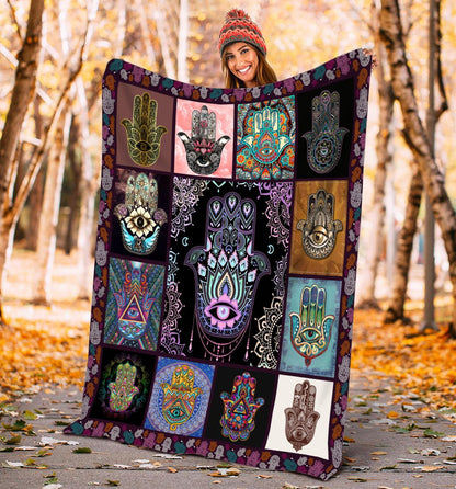 Hamsa Soft and Warm Blanket
