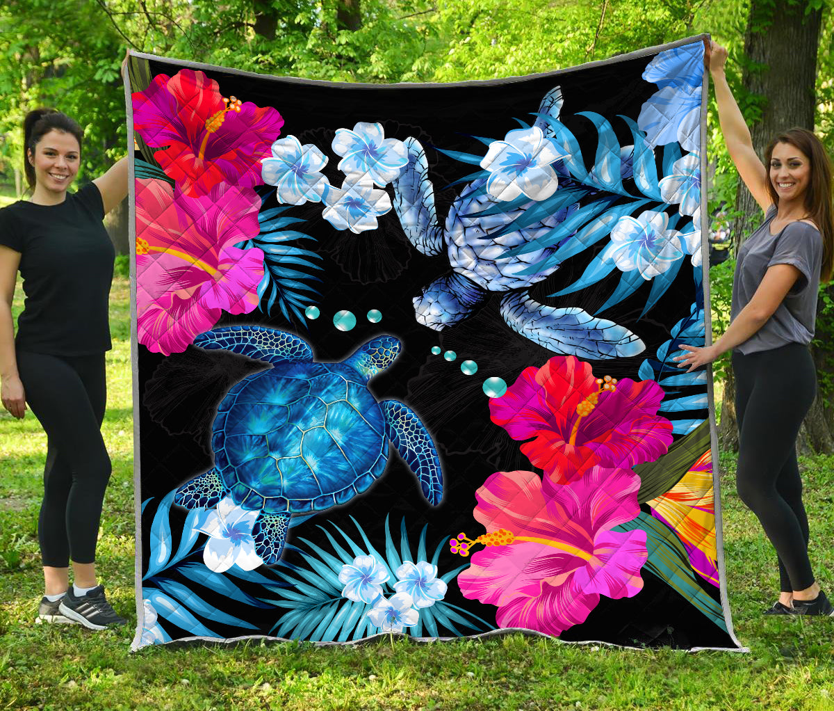 Amazing Hibicus Turtle Quilt