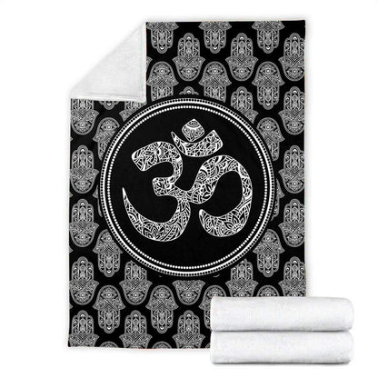 Hamsa Soft and Warm Blanket