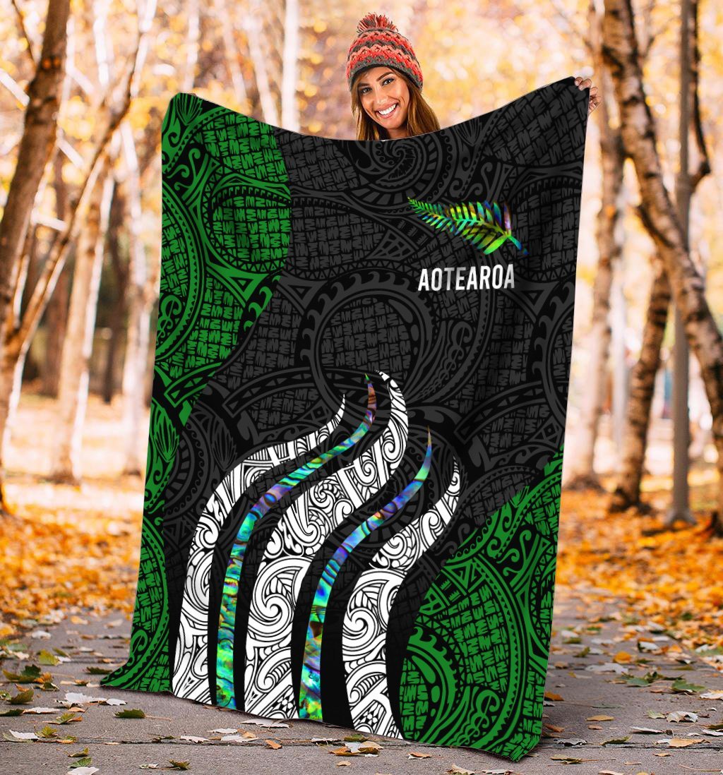 New Zealand Maori Silver Fern Painting Art Quilt ML